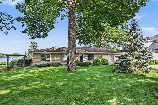 669 Waverly Road, Laporte, IN 46350