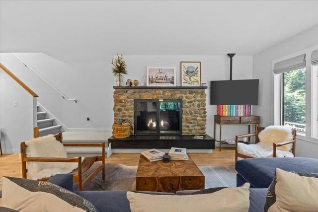 384 Topnotch Drive 384 A, Stowe, VT 05672