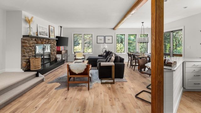 384 Topnotch Drive 384 A, Stowe, VT 05672