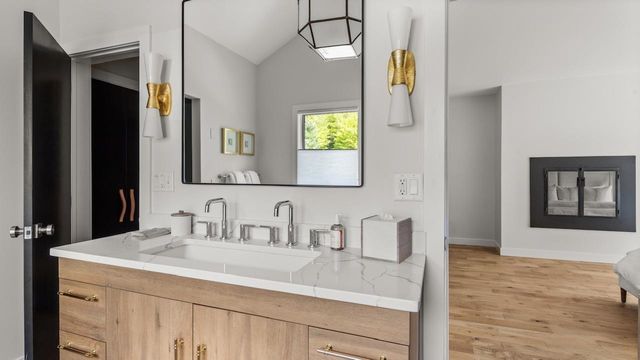 384 Topnotch Drive 384 A, Stowe, VT 05672