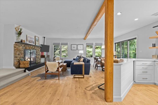 384 Topnotch Drive 384 A, Stowe, VT 05672