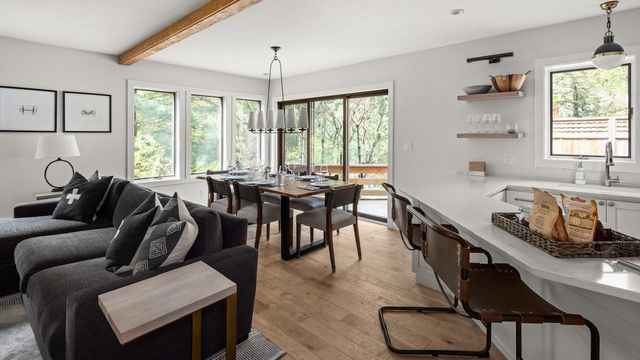 384 Topnotch Drive 384 A, Stowe, VT 05672