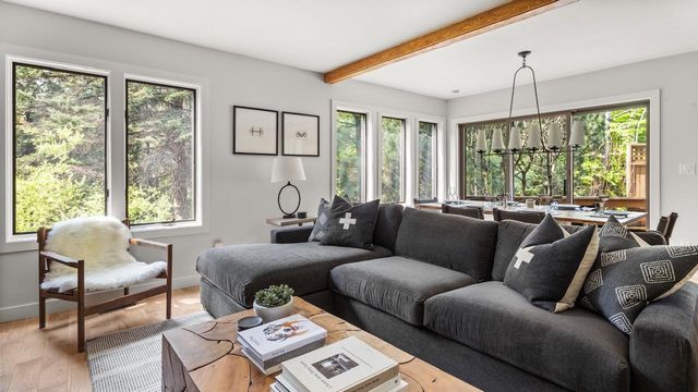 384 Topnotch Drive 384 A, Stowe, VT 05672