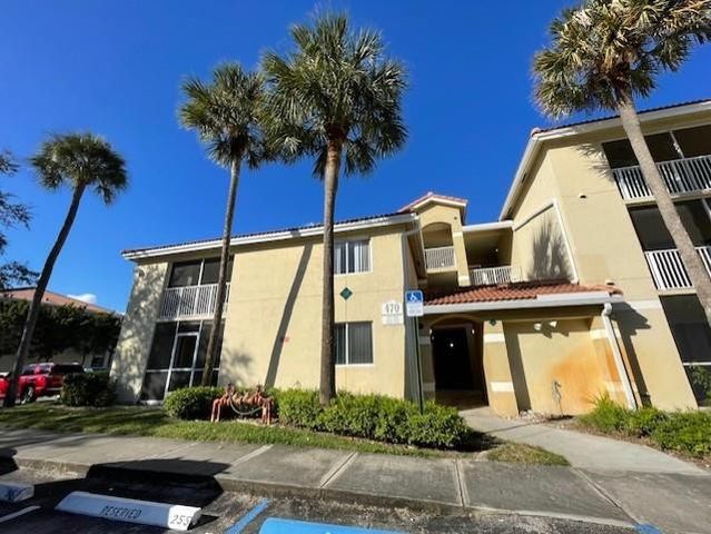 470 S Park Road 302, Hollywood, FL 33021