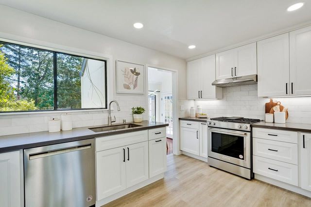 916 Rosette Terrace, Sunnyvale, CA 94086