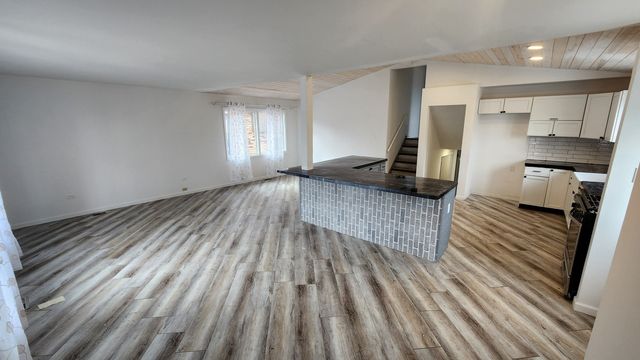 638 Calhoun Avenue, Calumet City, IL 60409