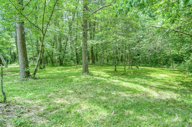 546 Buck Creek Rd, Crossville, TN 38555