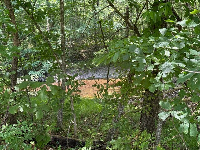 546 Buck Creek Rd, Crossville, TN 38555