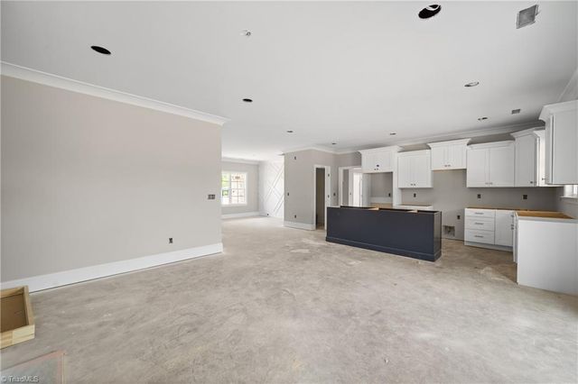 228 Avian Lane, Winston-salem, NC 27127