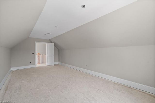 228 Avian Lane, Winston-salem, NC 27127