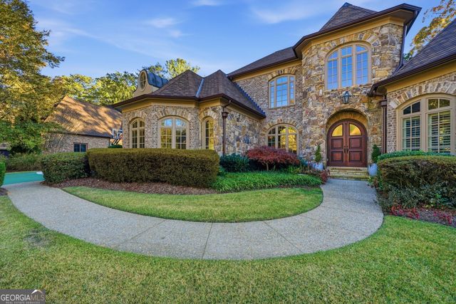 841 Camden Park Court NE, Atlanta, GA 30342