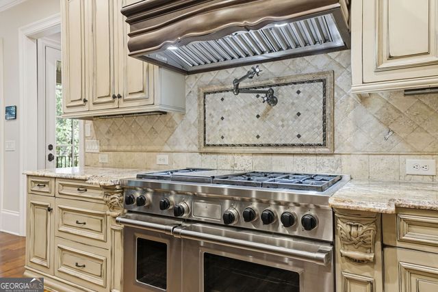 841 Camden Park Court NE, Atlanta, GA 30342