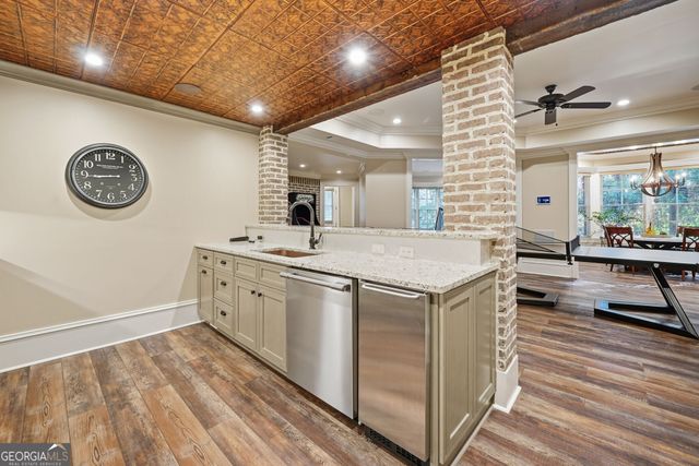 841 Camden Park Court NE, Atlanta, GA 30342