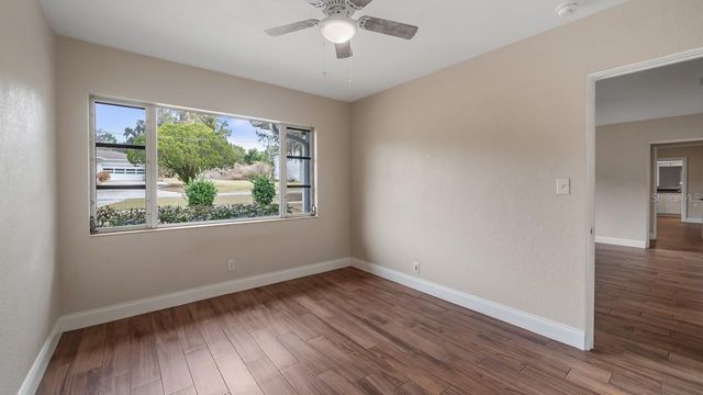 107 E MAGNOLIA AVENUE, Howey In The Hills, FL 34737