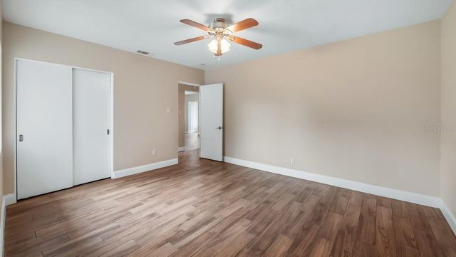 107 E MAGNOLIA AVENUE, Howey In The Hills, FL 34737