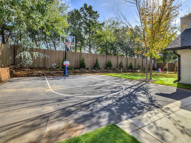 12924 Cedar Springs Road, Oklahoma City, OK 73120