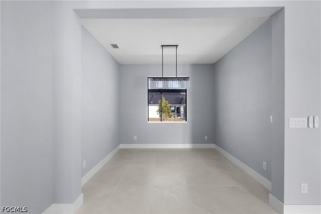 141 SW 35th AVE, Cape Coral, FL 33991