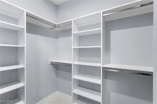 141 SW 35th AVE, Cape Coral, FL 33991