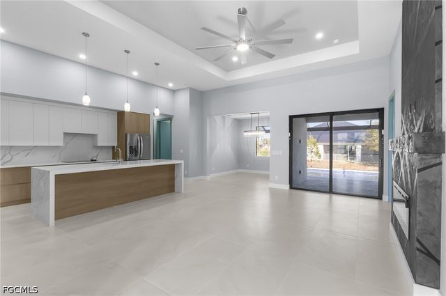 141 SW 35th AVE, Cape Coral, FL 33991