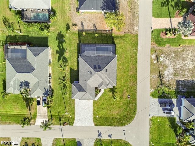 141 SW 35th AVE, Cape Coral, FL 33991