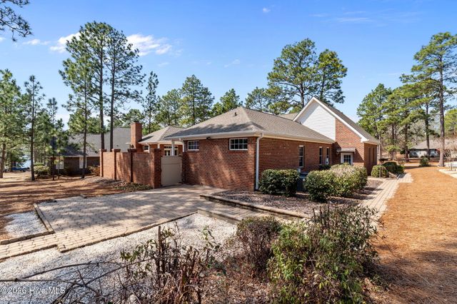 135 Fawnwood Drive, West End, NC 27376