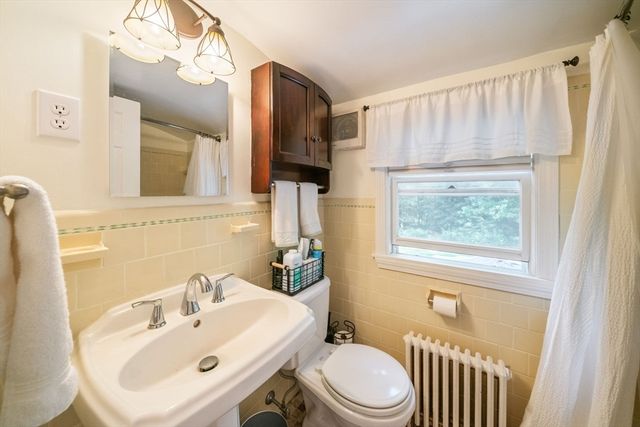 32 Anawan Road, North Attleboro, MA 02760