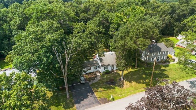 32 Anawan Road, North Attleboro, MA 02760