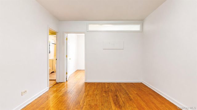 41-50 78th Street 319, Elmhurst, NY 11373