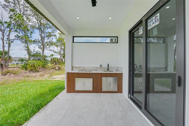 3500 NE 17th Place, Cape Coral, FL 33909