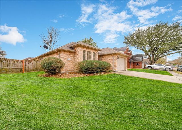 4822 Black Rock Street, Baytown, TX 77521