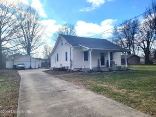 6810 Greenwood Rd, Louisville, KY 40258