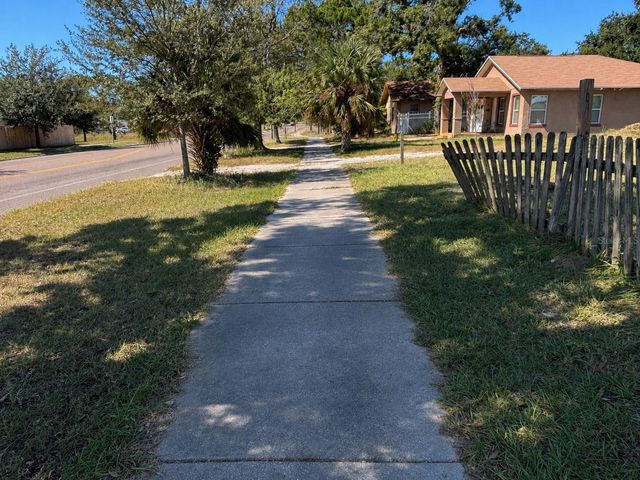 18TH AVENUE S, St Petersburg, FL 33711