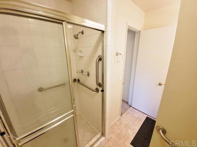 2625 Pirineos Way 323, Carlsbad, CA 92009