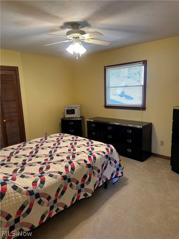 2695 Ash Meadows Boulevard, Zanesville, OH 43701