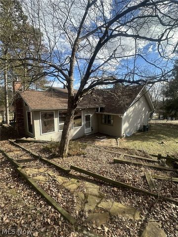 2695 Ash Meadows Boulevard, Zanesville, OH 43701