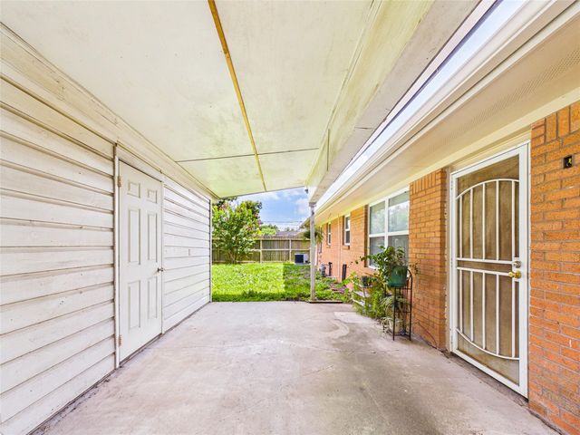 2127 Nell Street, Houston, TX 77034