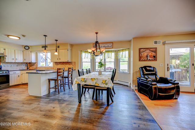 23 Red Hawk Road S, Colts Neck, NJ 07722