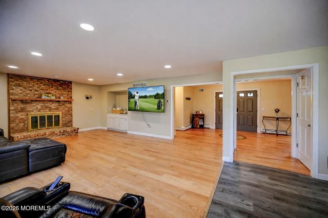 23 Red Hawk Road S, Colts Neck, NJ 07722