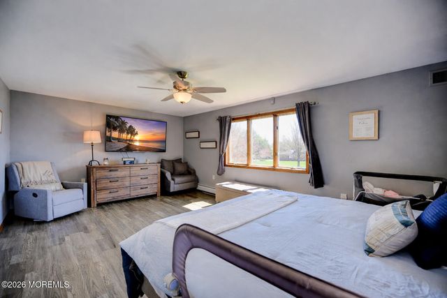 23 Red Hawk Road S, Colts Neck, NJ 07722