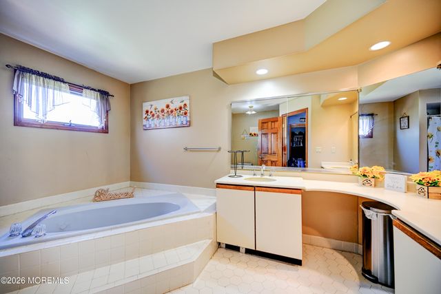 23 Red Hawk Road S, Colts Neck, NJ 07722