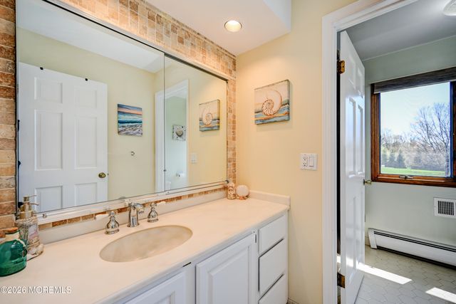 23 Red Hawk Road S, Colts Neck, NJ 07722