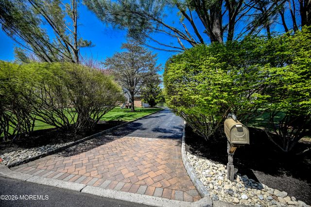 23 Red Hawk Road S, Colts Neck, NJ 07722