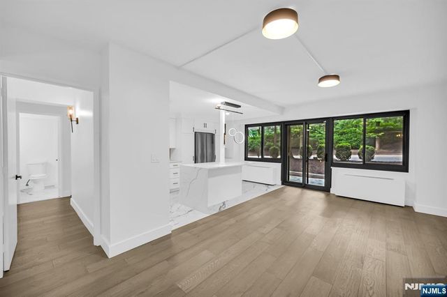 609 W South Orange Avenue 2N, South Orange Village, NJ 07079