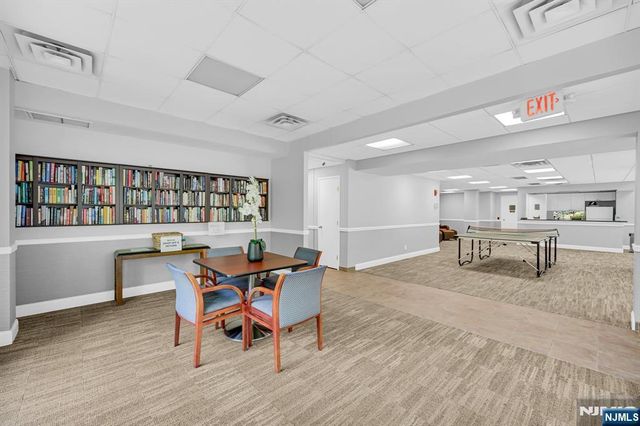 609 W South Orange Avenue 2N, South Orange Village, NJ 07079