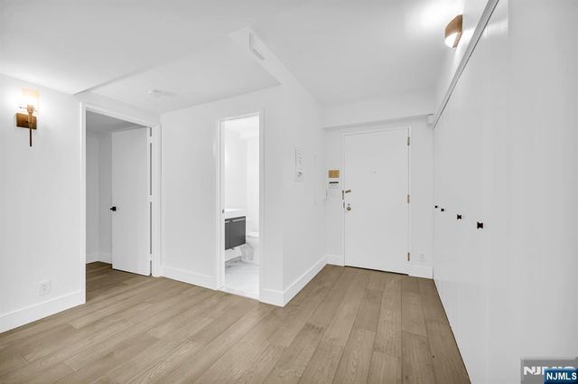 609 W South Orange Avenue 2N, South Orange Village, NJ 07079