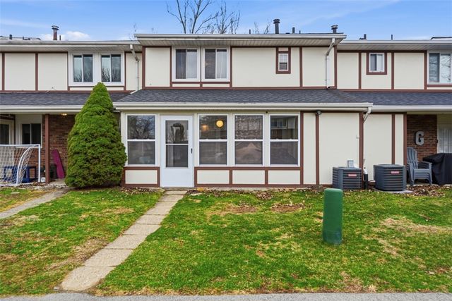 4305 Hemlock Cir, Hampton, PA 15101