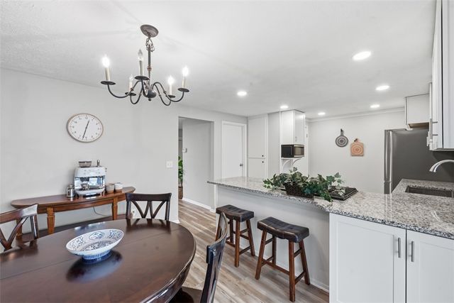 4305 Hemlock Cir, Hampton, PA 15101