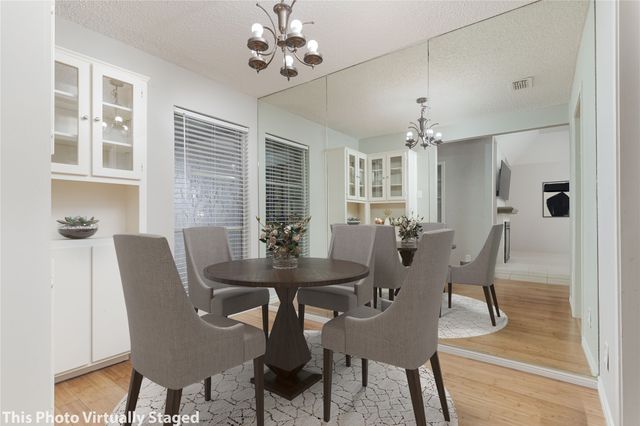 9142 Emberglow Lane, Dallas, TX 75243