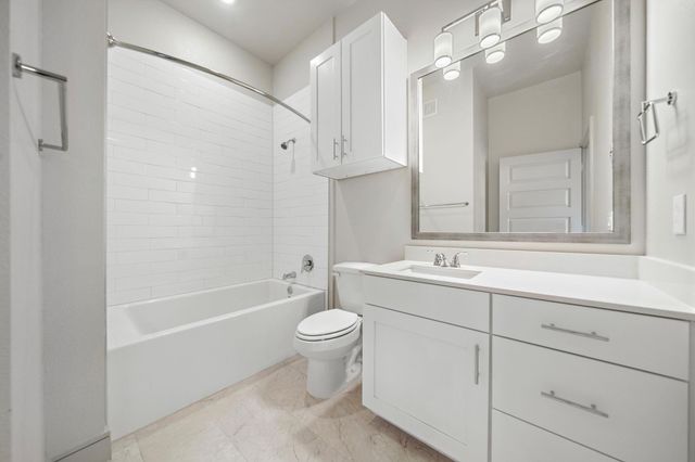 4840 North Shepherd Drive C1, Houston, TX 77018