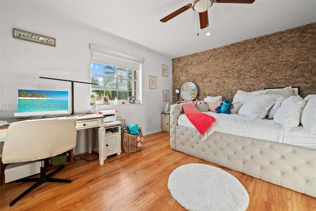 5186 NW 106th Ave, Doral, FL 33178